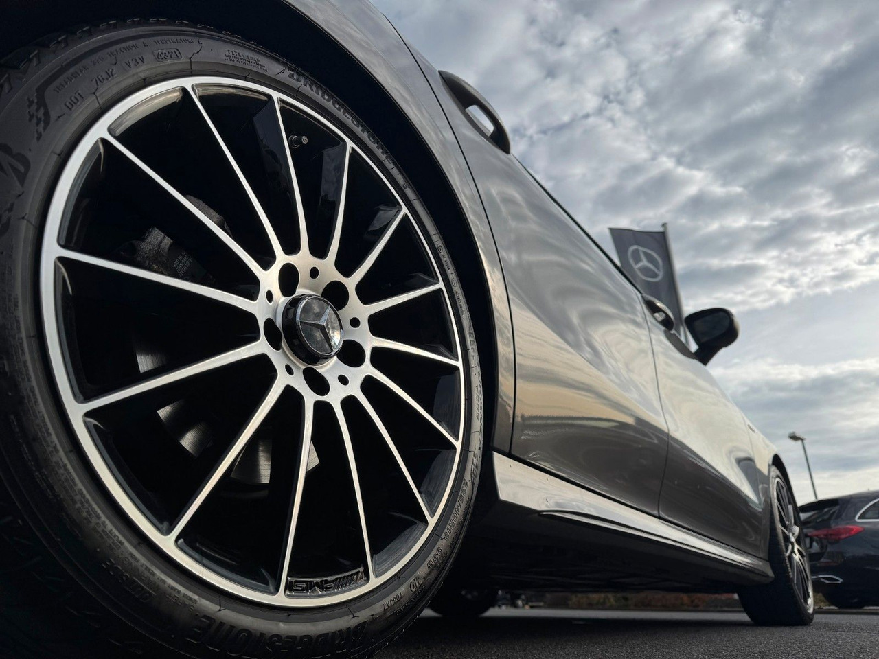 Mercedes-Benz CLA 200d SB Edition+AMG+AHK+MultiBeam+Ambiente - Kombi: das Bild 5 Mercedes-Benz CLA 200d SB Edition+AMG+AHK+MultiBeam+Ambiente - Kombi: das Bild 5