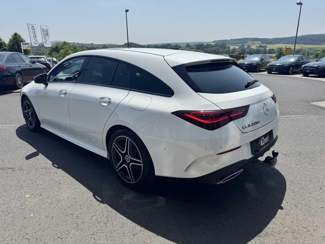 Mercedes-Benz CLA 220d Shooting Brake AMG+Pano+Distr+AHK+uvm. - PKW: das Bild 3 Mercedes-Benz CLA 220d Shooting Brake AMG+Pano+Distr+AHK+uvm. - PKW: das Bild 3