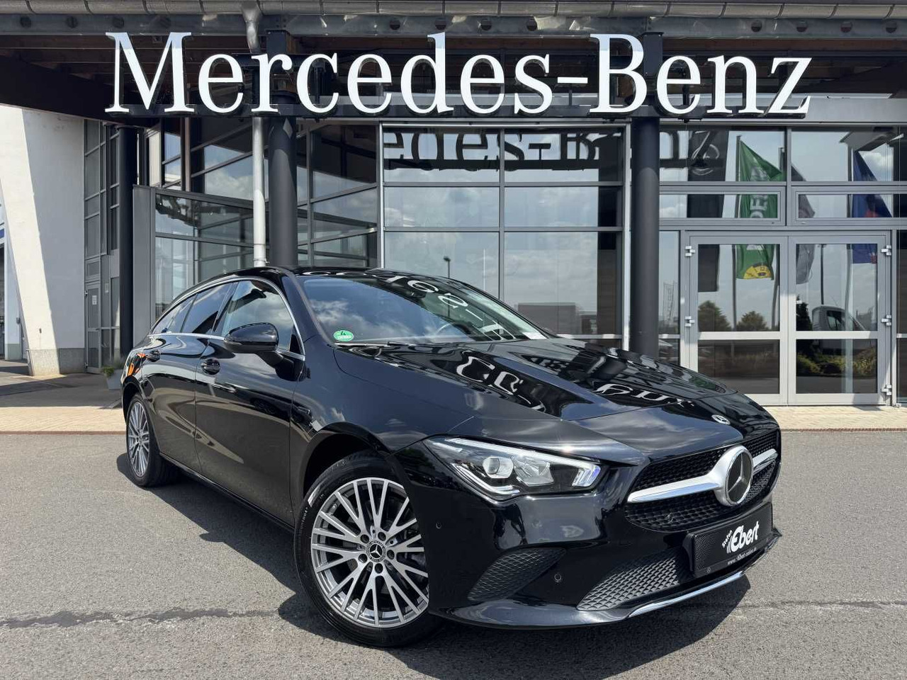 Mercedes-Benz CLA 250e Shooting Brake DistrPlus+RFK+Augment+LE - PKW: das Bild 1 Mercedes-Benz CLA 250e Shooting Brake DistrPlus+RFK+Augment+LE - PKW: das Bild 1