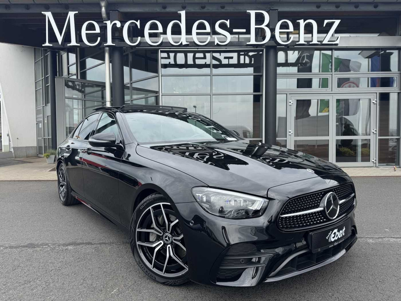 Mercedes-Benz E 220d AMG+Pano+Distr+Multibeam+RFK+Night - Limousine: das Bild 1 Mercedes-Benz E 220d AMG+Pano+Distr+Multibeam+RFK+Night - Limousine: das Bild 1