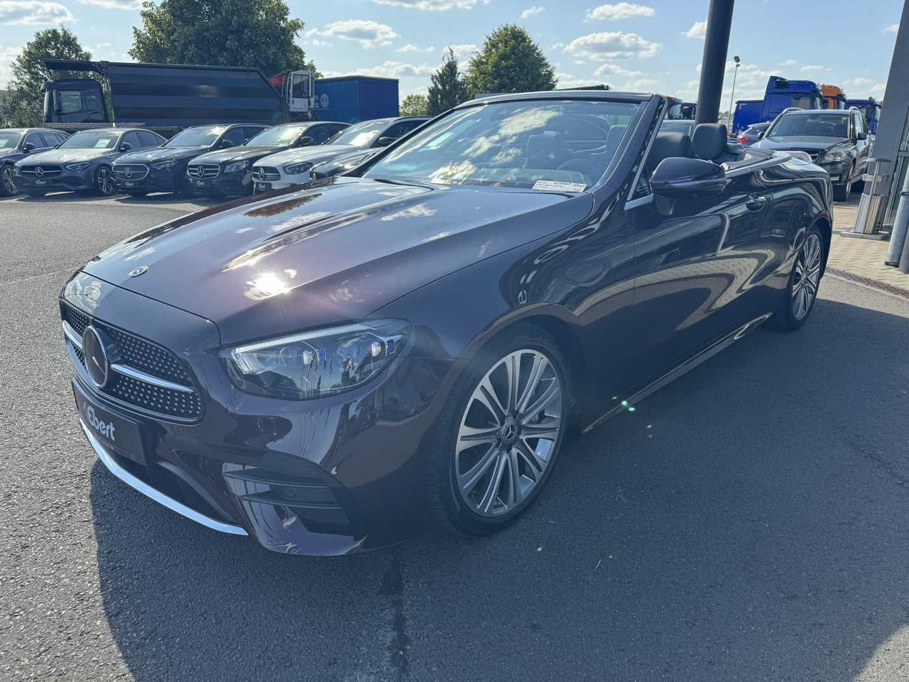Mercedes-Benz E 400d Cabrio VOLL+AMG+Massage+Distr+Burm - PKW: das Bild 2 Mercedes-Benz E 400d Cabrio VOLL+AMG+Massage+Distr+Burm - PKW: das Bild 2