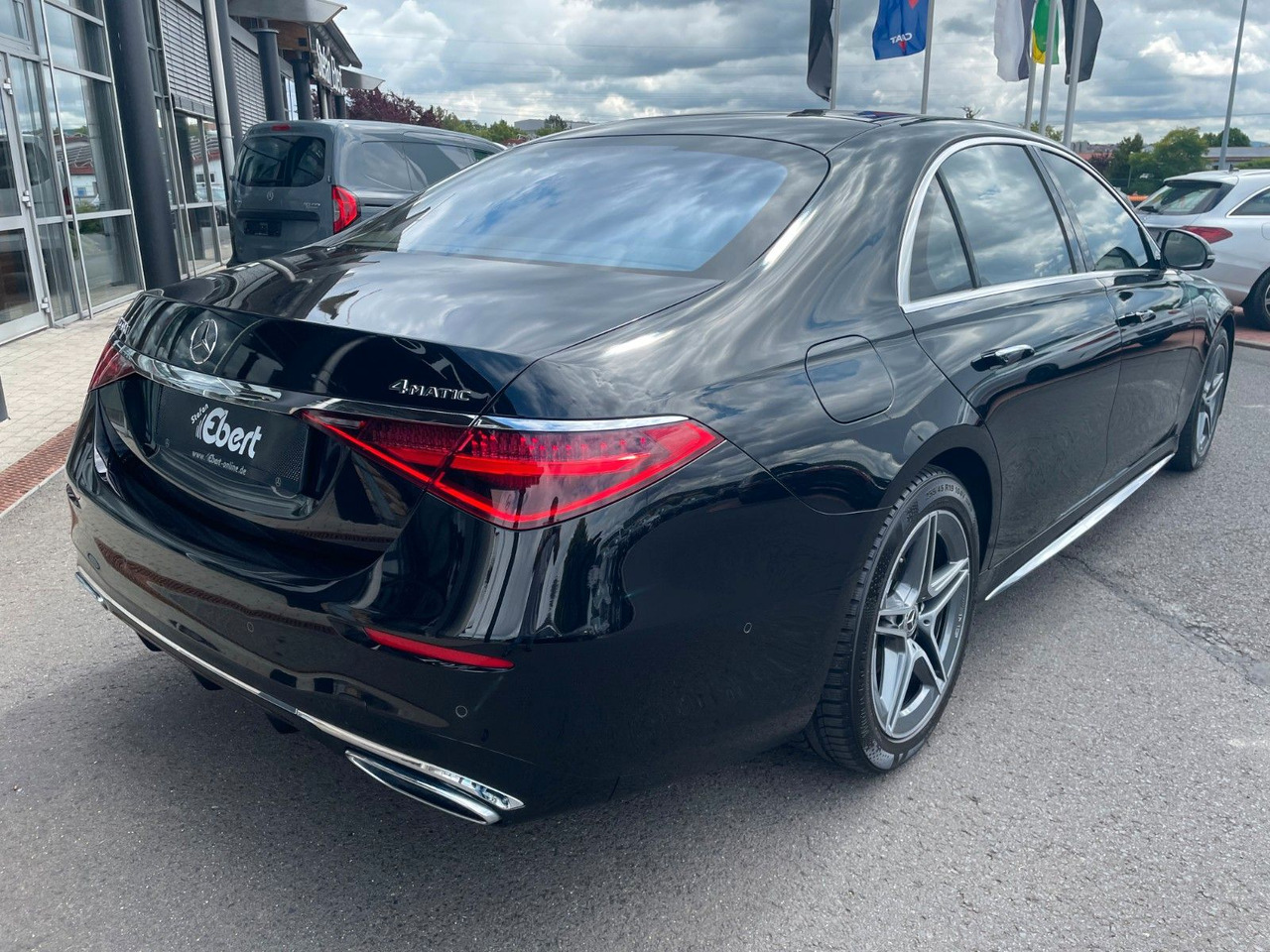Mercedes-Benz S 400 d 4M Lang AMG+HUD+Burm+3D+Pano+VOLL - Limousine: das Bild 4 Mercedes-Benz S 400 d 4M Lang AMG+HUD+Burm+3D+Pano+VOLL - Limousine: das Bild 4