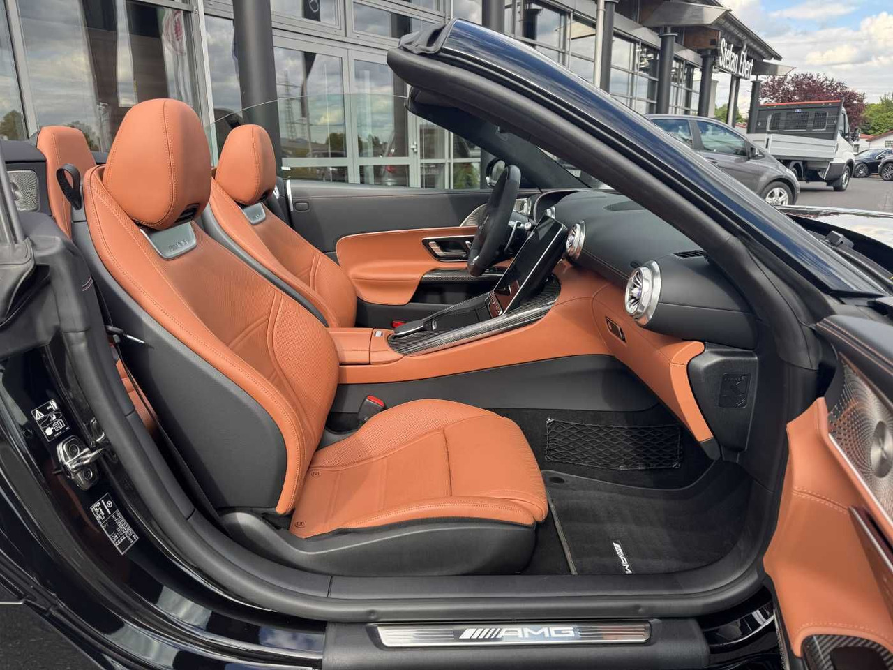 Mercedes-Benz SL 63 AMG 4M Digital+Massage+Distr+360+HUD+ - PKW: das Bild 1 Mercedes-Benz SL 63 AMG 4M Digital+Massage+Distr+360+HUD+ - PKW: das Bild 1