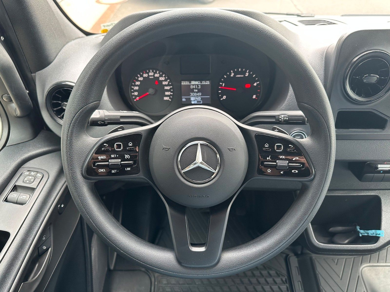 Kastenwagen Mercedes-Benz Sprinter 317 CDI 3665 9G Klima 360 SHZ Tempomat: das Bild 12