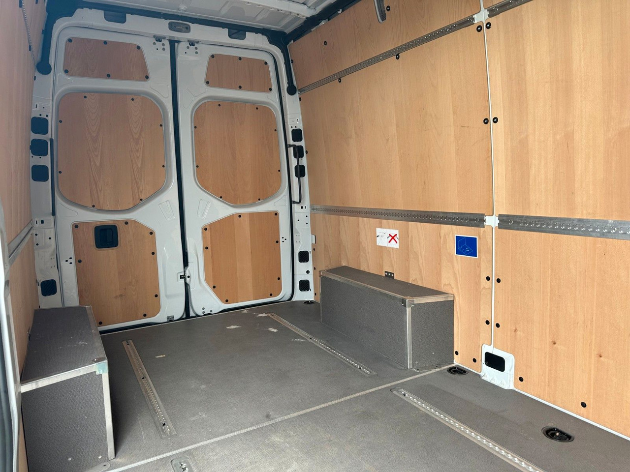 Kastenwagen Mercedes-Benz Sprinter 317 CDI 3665 9G Klima 360 SHZ Tempomat: das Bild 9