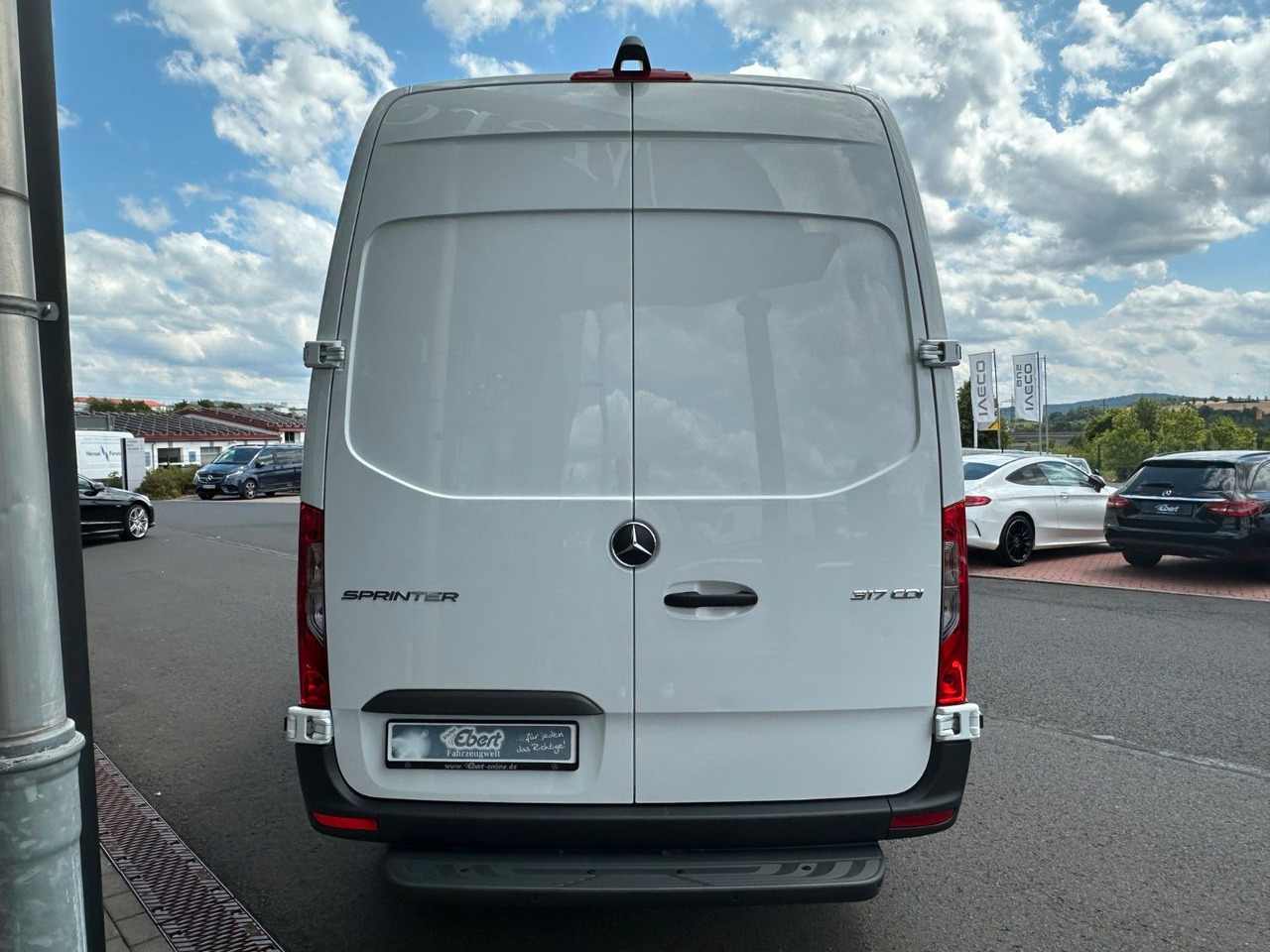 Mercedes-Benz Sprinter 317 CDI 3665 Klima 360 SHZ Tempomat - Kastenwagen: das Bild 5 Mercedes-Benz Sprinter 317 CDI 3665 Klima 360 SHZ Tempomat - Kastenwagen: das Bild 5