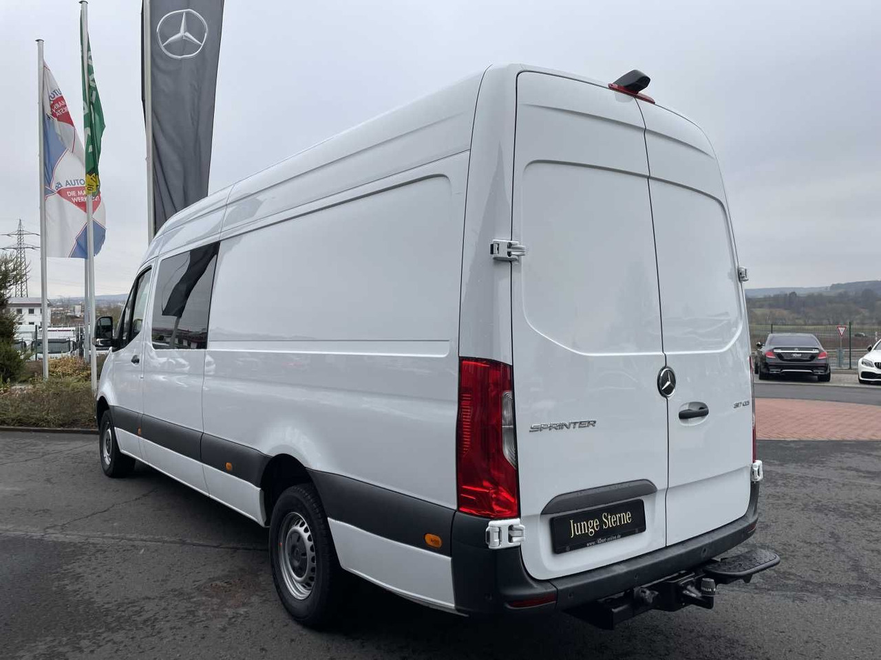 Mercedes-Benz Sprinter 317 CDI DoKa/Mixto Autom AHK3,5 Klima - Personentransporter: das Bild 4 Mercedes-Benz Sprinter 317 CDI DoKa/Mixto Autom AHK3,5 Klima - Personentransporter: das Bild 4