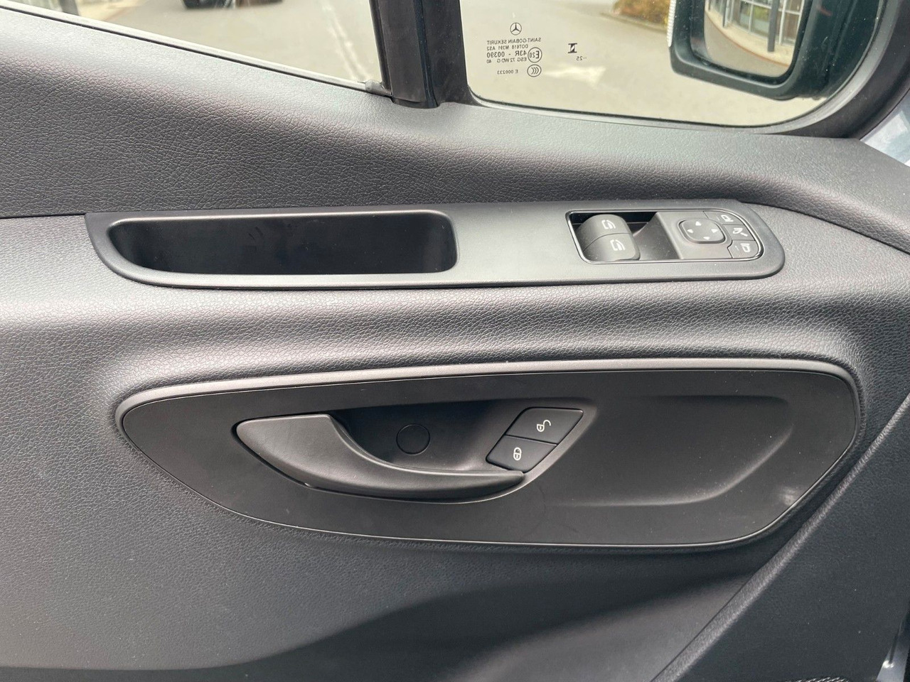 Leasing für  Mercedes-Benz Sprinter 317 CDI Tourer 3665 9G Kamera AHK3,5to Mercedes-Benz Sprinter 317 CDI Tourer 3665 9G Kamera AHK3,5to: das Bild 13