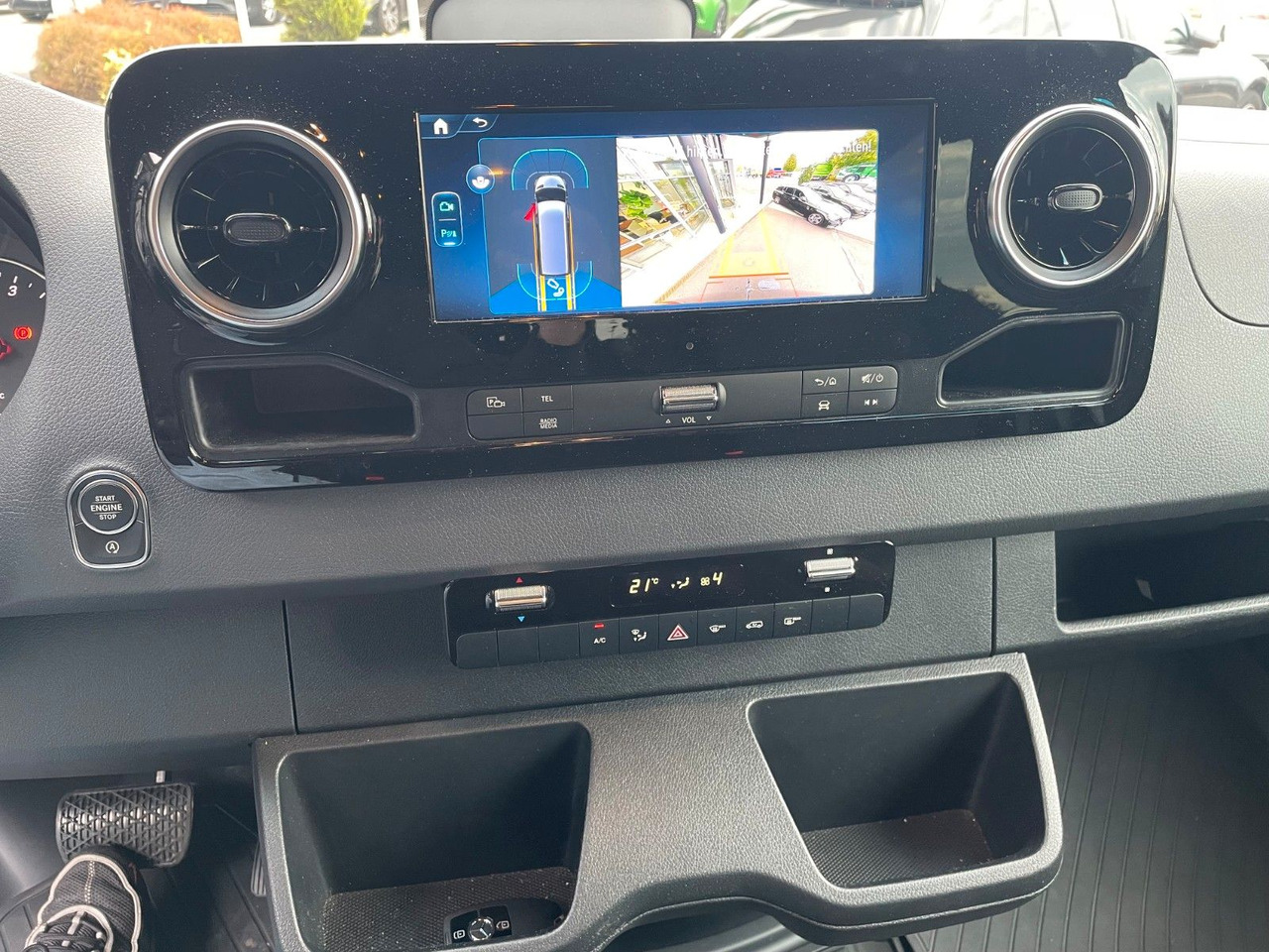 Leasing für  Mercedes-Benz Sprinter 317 CDI Tourer 3665 9G Kamera AHK3,5to Mercedes-Benz Sprinter 317 CDI Tourer 3665 9G Kamera AHK3,5to: das Bild 17