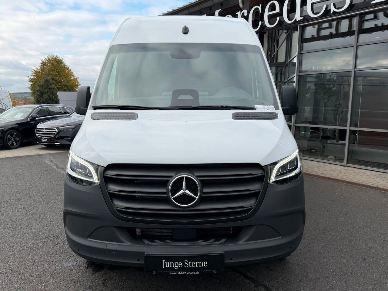 Mercedes-Benz Sprinter 319 CDI 4325 DISTRONIC Klima AHK - Kastenwagen: das Bild 2 Mercedes-Benz Sprinter 319 CDI 4325 DISTRONIC Klima AHK - Kastenwagen: das Bild 2