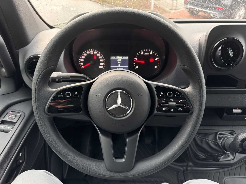 Kastenwagen Mercedes-Benz Sprinter 517 CDI 4325 Kamera MBUX Klima: das Bild 13