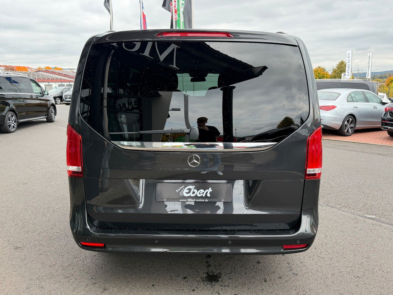 Mercedes-Benz V 250 AVANTGARDE ED AHK Tisch 6Sitze - Kombi: das Bild 5 Mercedes-Benz V 250 AVANTGARDE ED AHK Tisch 6Sitze - Kombi: das Bild 5