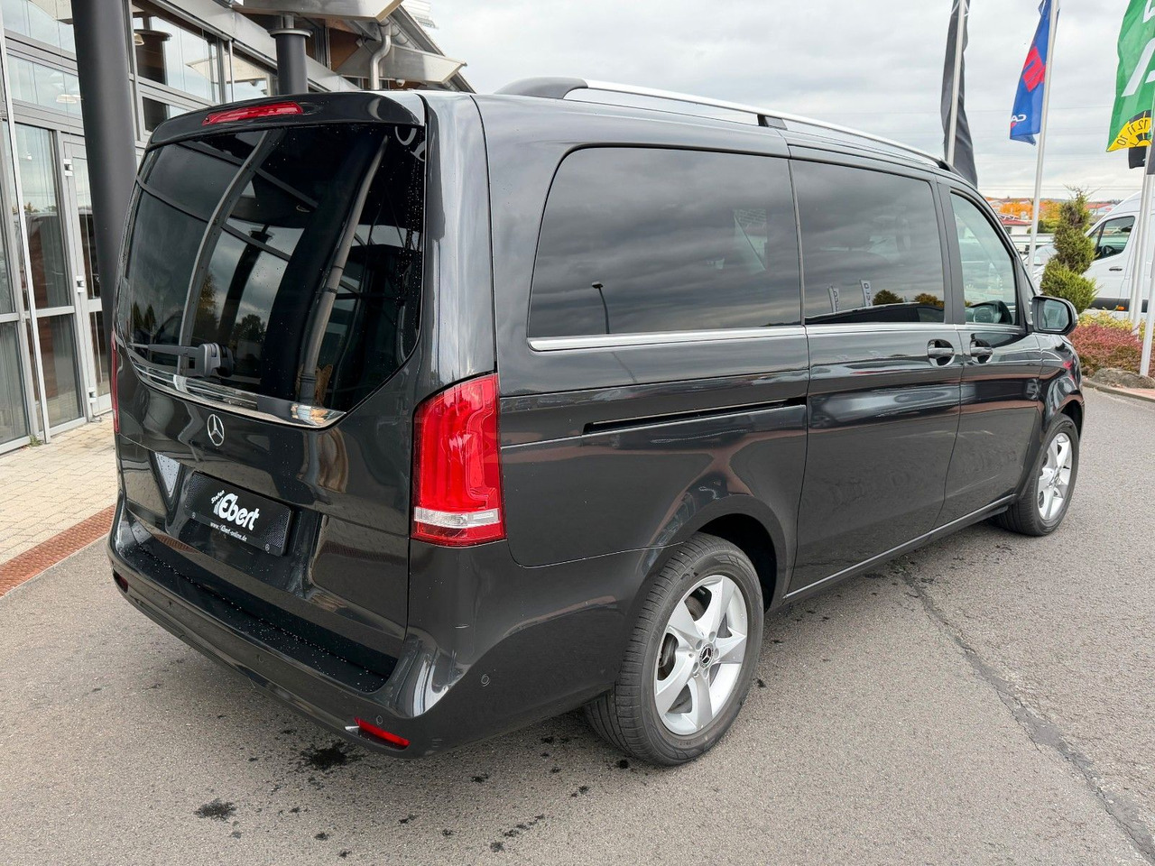 Mercedes-Benz V 250 AVANTGARDE ED AHK Tisch 6Sitze - Kombi: das Bild 4 Mercedes-Benz V 250 AVANTGARDE ED AHK Tisch 6Sitze - Kombi: das Bild 4