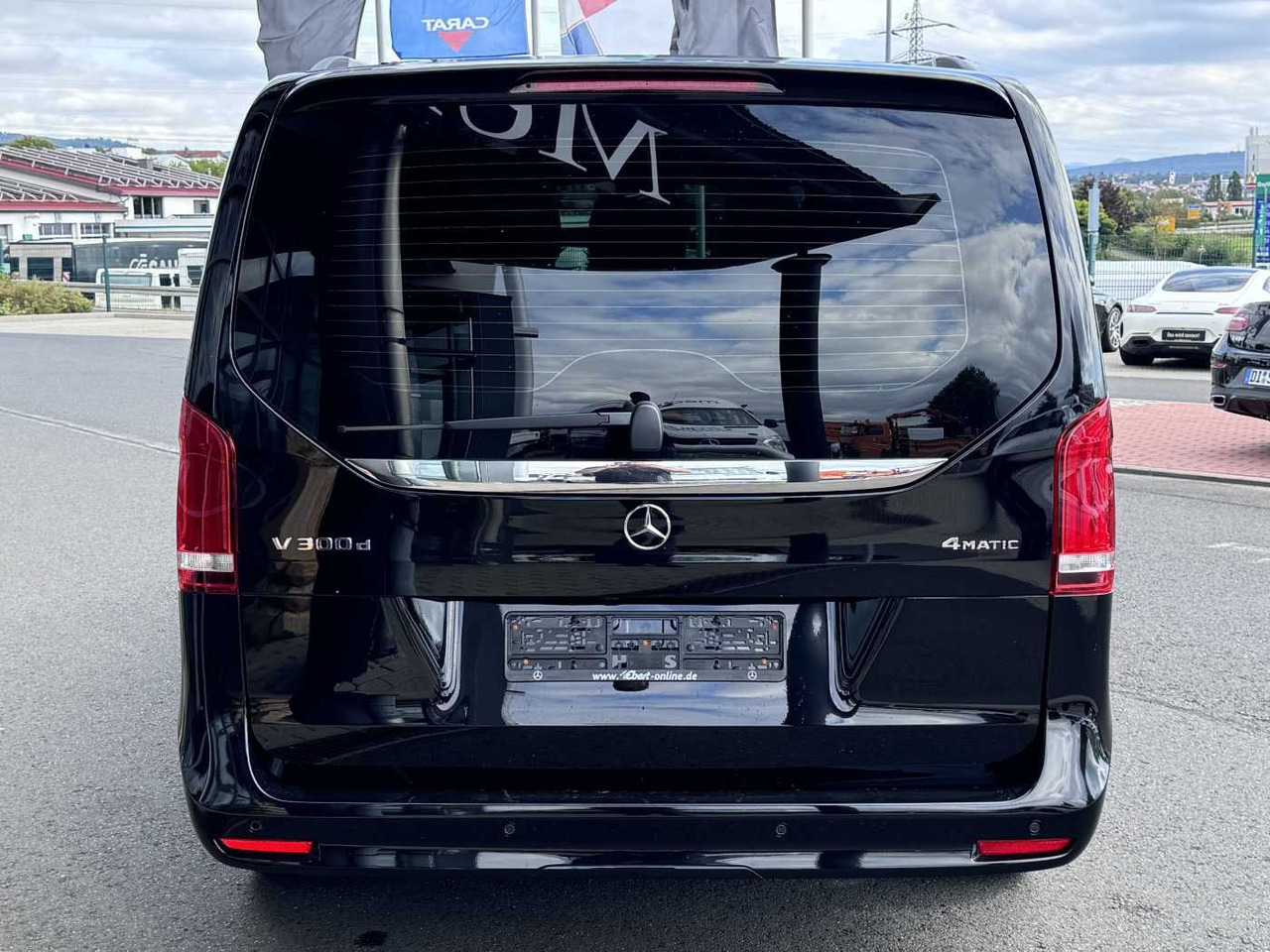 Mercedes-Benz V 300 d AVA AMG 4MATIC AIRMATIC Sitzklima el Tür - PKW: das Bild 5 Mercedes-Benz V 300 d AVA AMG 4MATIC AIRMATIC Sitzklima el Tür - PKW: das Bild 5