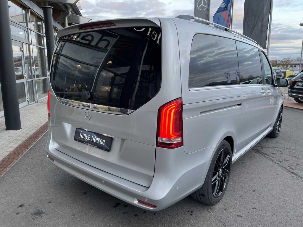 Mercedes-Benz V 300 d EXCLUSIVE ED AMG Panorama AHK2,5 DISTRON - Kleinbus, Personentransporter: das Bild 5 Mercedes-Benz V 300 d EXCLUSIVE ED AMG Panorama AHK2,5 DISTRON - Kleinbus, Personentransporter: das Bild 5