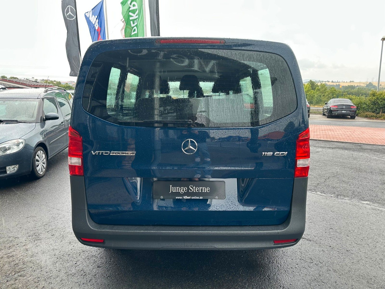 Mercedes-Benz Vito 119 CDI Tourer 3200 Klima AHK Tempomat - Personentransporter: das Bild 5 Mercedes-Benz Vito 119 CDI Tourer 3200 Klima AHK Tempomat - Personentransporter: das Bild 5