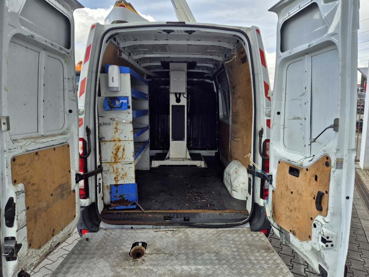 Opel Movano 2.3 CDTI /KLUBB K32, 12,5m - LKW mit Arbeitsbühne: das Bild 5 Opel Movano 2.3 CDTI /KLUBB K32, 12,5m - LKW mit Arbeitsbühne: das Bild 5