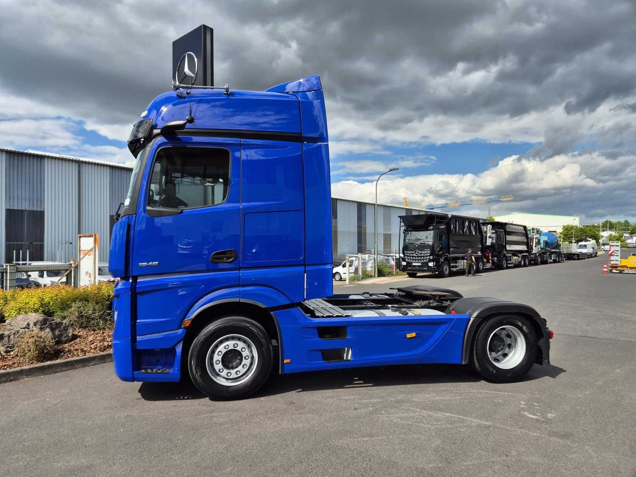 Mercedes-Benz Actros 1848 LS Retarder Standklima MirrorCam Big - Sattelzugmaschine: das Bild 4 Mercedes-Benz Actros 1848 LS Retarder Standklima MirrorCam Big - Sattelzugmaschine: das Bild 4