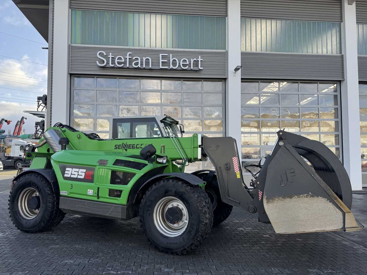 Sennebogen 355 E / Greifschaufel / nur 998h! - Radlader: das Bild 1 Sennebogen 355 E / Greifschaufel / nur 998h! - Radlader: das Bild 1