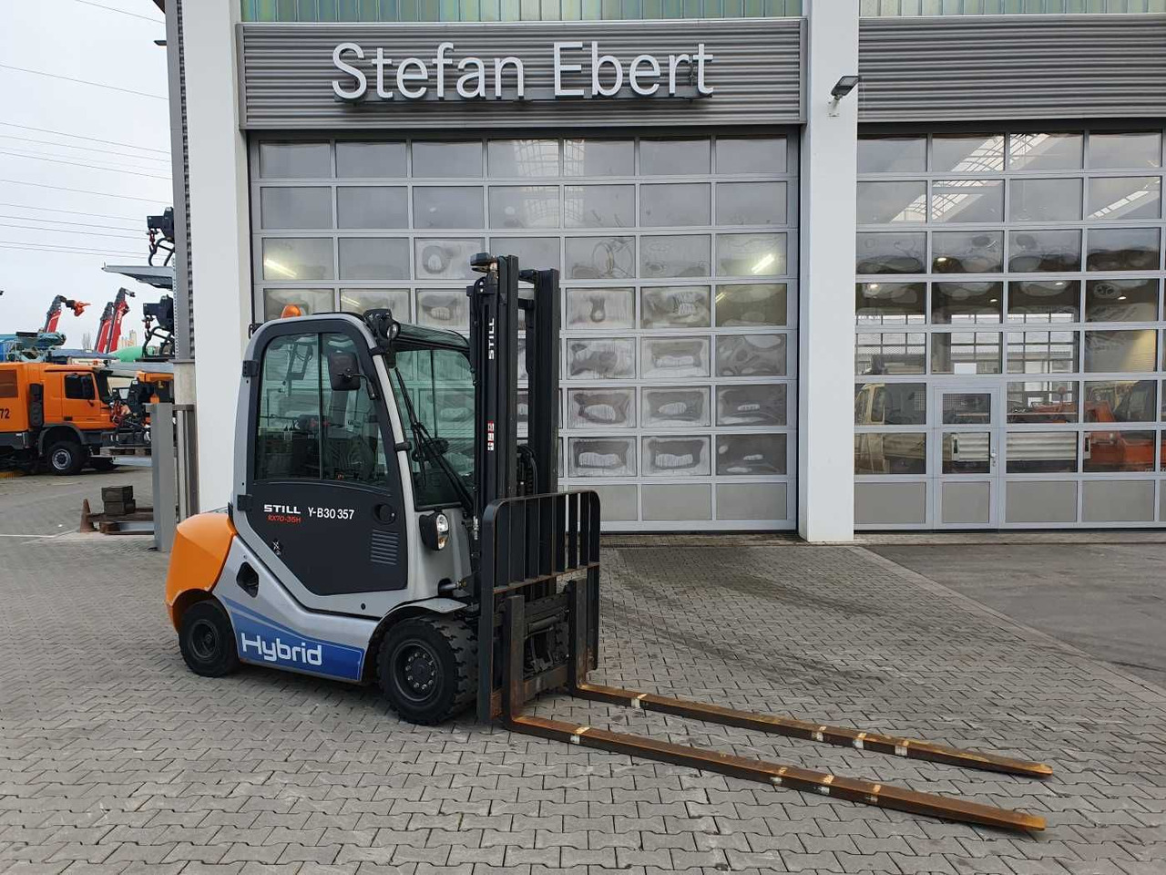 Still RX70-35 / Duplex: 3.50m / nur 2.470h! / SS - Dieselstapler: das Bild 1 Still RX70-35 / Duplex: 3.50m / nur 2.470h! / SS - Dieselstapler: das Bild 1