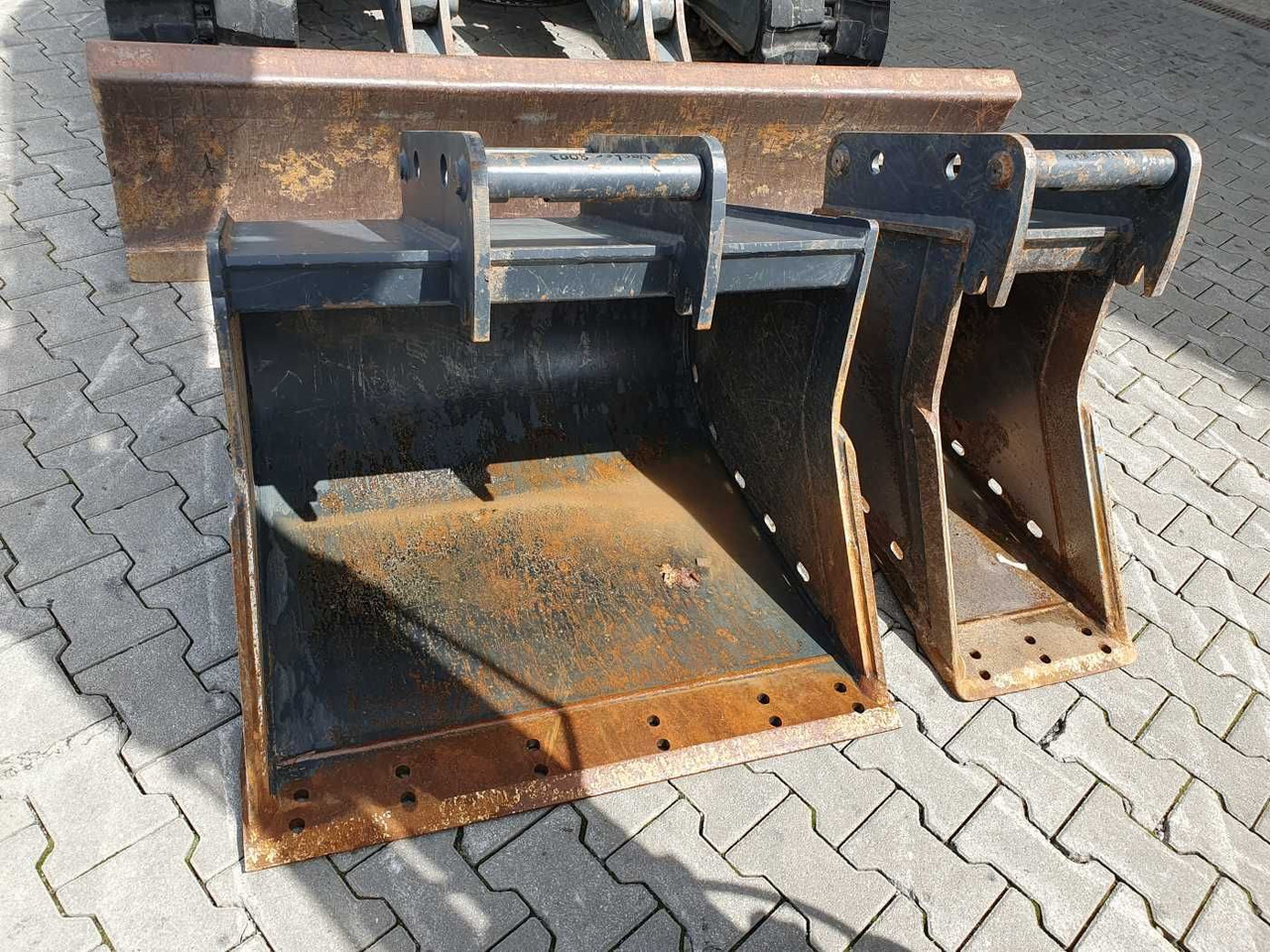 Kettenbagger Wacker 8003 / MS08 / nur 4.035h / 2014 / Löffelpaket: das Bild 9