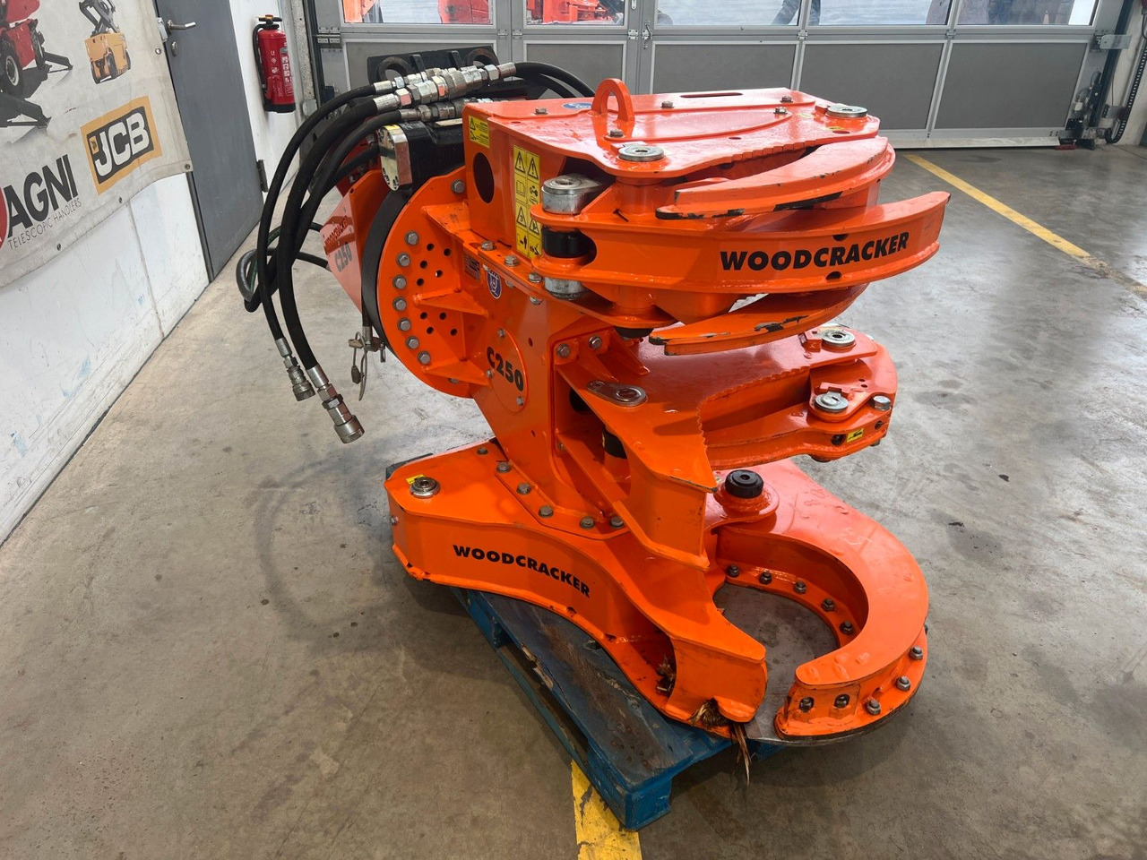 Westtech C250 Fällgreifer Tiltator Sammler MS10 - Greifer: das Bild 5 Westtech C250 Fällgreifer Tiltator Sammler MS10 - Greifer: das Bild 5