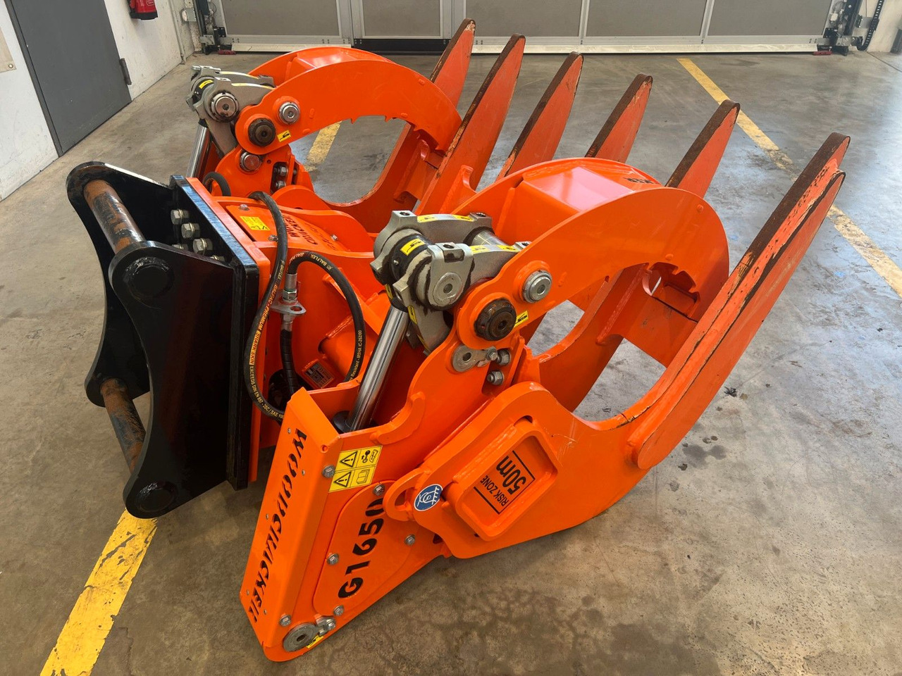 Westtech G1650 Roderechen Greifarme / S70 / DEMO - Greifer: das Bild 5 Westtech G1650 Roderechen Greifarme / S70 / DEMO - Greifer: das Bild 5