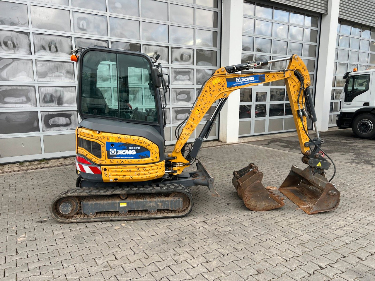 XCMG XE27E / Löffelpaket / HS03 / nur 727h! /2022 - Minibagger: das Bild 3 XCMG XE27E / Löffelpaket / HS03 / nur 727h! /2022 - Minibagger: das Bild 3