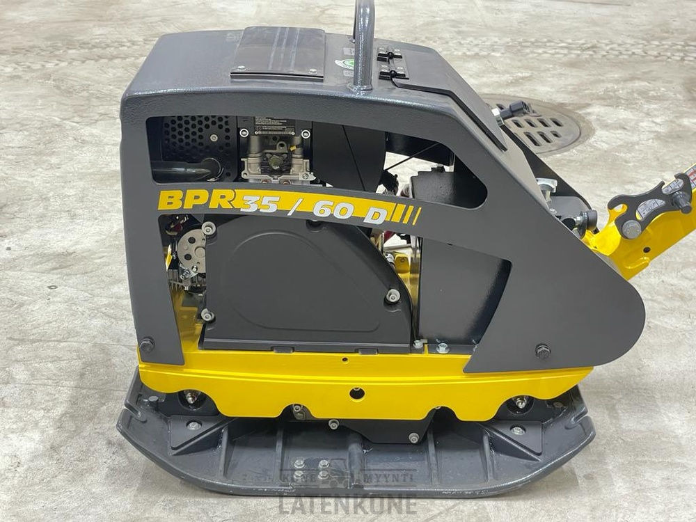 Rüttelplatte Bomag BPR35/60DE tärylätkä renkailla: das Bild 15