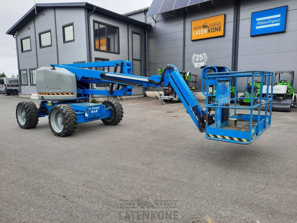 Genie Z-51/30J RT 4x4 Kuukulkija - Gelenkarmbühne: das Bild 2 Genie Z-51/30J RT 4x4 Kuukulkija - Gelenkarmbühne: das Bild 2
