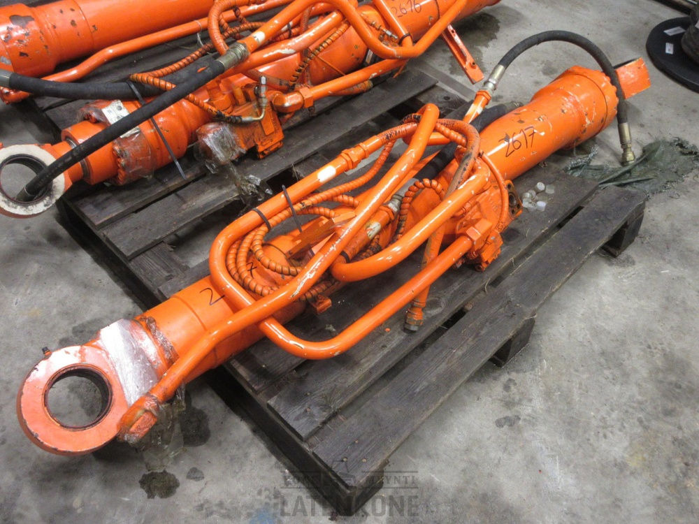 Hitachi Hitachi ZX210 nostosylinteri ID 2617 UUSI - Hydraulikzylinder für Baumaschine: das Bild 1 Hitachi Hitachi ZX210 nostosylinteri ID 2617 UUSI - Hydraulikzylinder für Baumaschine: das Bild 1