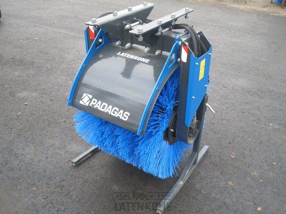 Padagas Puomiharja PIW-60 R ilman kiinnikettä - Kehrbesen für Baumaschine: das Bild 3 Padagas Puomiharja PIW-60 R ilman kiinnikettä - Kehrbesen für Baumaschine: das Bild 3