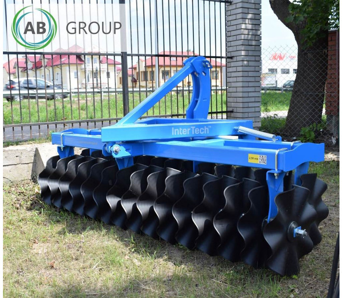 Inter-Tech agregat przedni talerzowy 2.5 m - Scheibenegge: das Bild 4 Inter-Tech agregat przedni talerzowy 2.5 m - Scheibenegge: das Bild 4