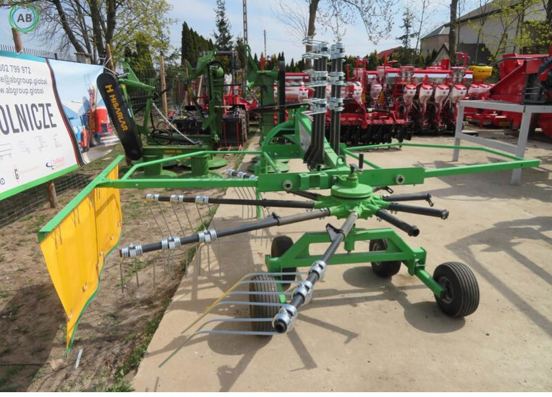 Inter-Tech zgrabiarka karuzelowa ZKT 3.5m - Heuwender/ Wenderechen: das Bild 1 Inter-Tech zgrabiarka karuzelowa ZKT 3.5m - Heuwender/ Wenderechen: das Bild 1