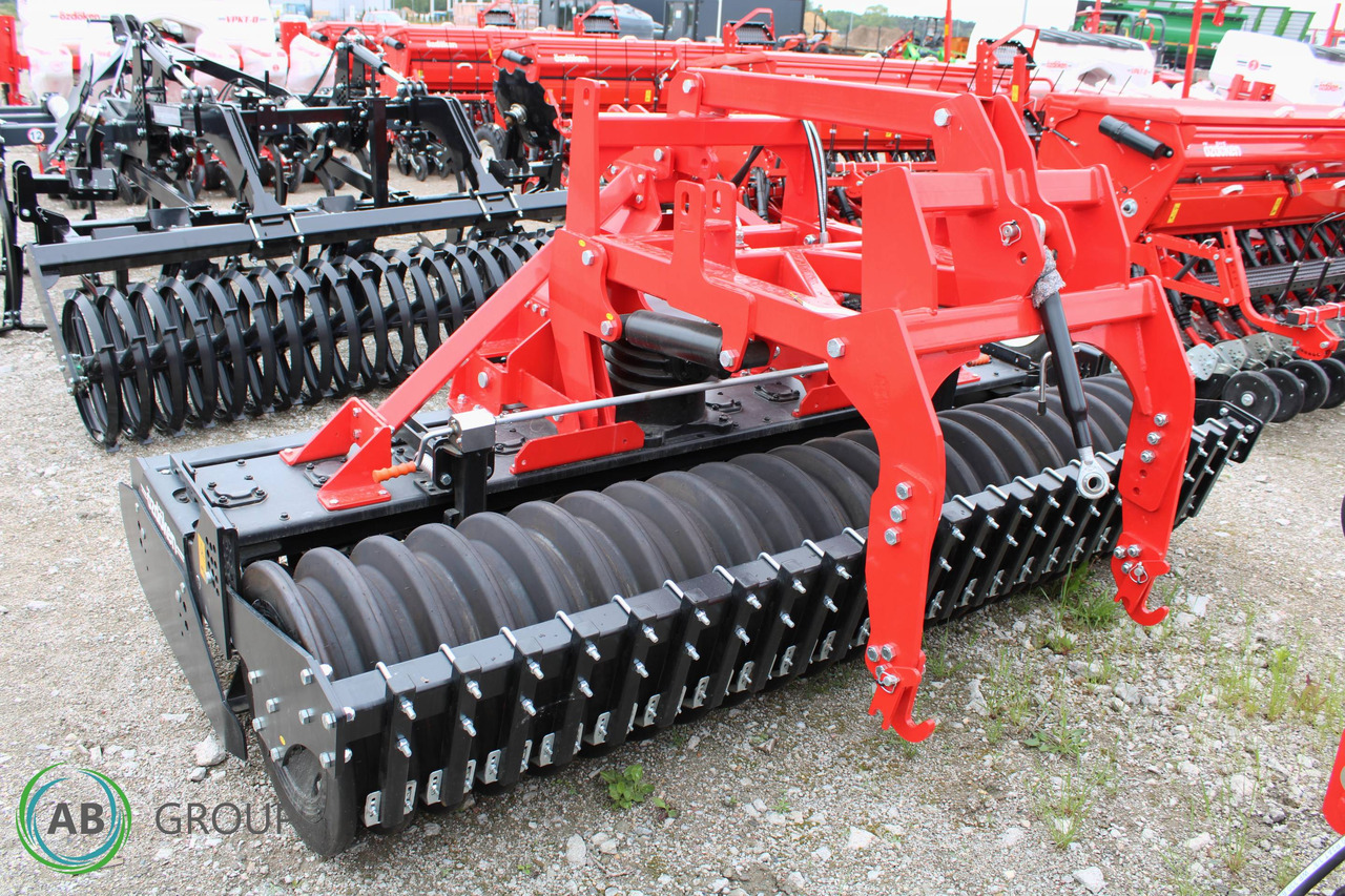 Ozdoken Ongun S300 power harrow with seed drill attachment - Kreiselegge: das Bild 2 Ozdoken Ongun S300 power harrow with seed drill attachment - Kreiselegge: das Bild 2