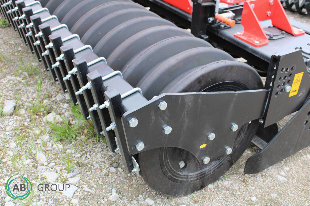 Ozdoken Ongun S300 power harrow with seed drill attachment - Kreiselegge: das Bild 4 Ozdoken Ongun S300 power harrow with seed drill attachment - Kreiselegge: das Bild 4