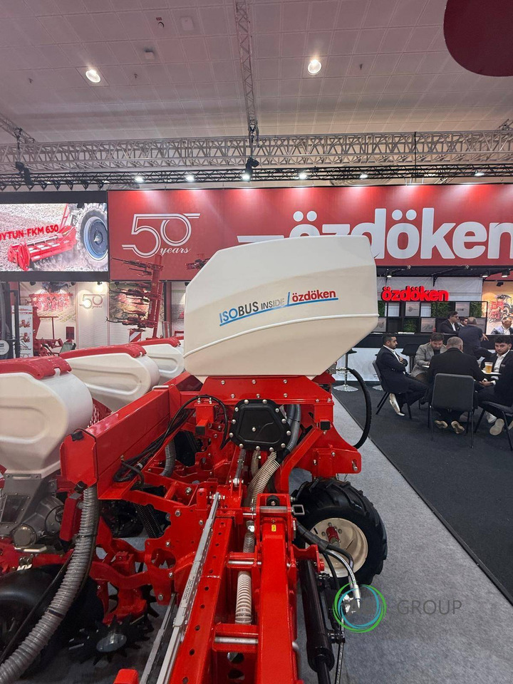 Siewnik OZDOKEN 6-rzędowy VPKT-DGE6 napęd elektryczny i ISOBUS - Einzelkornsämaschine: das Bild 5 Siewnik OZDOKEN 6-rzędowy VPKT-DGE6 napęd elektryczny i ISOBUS - Einzelkornsämaschine: das Bild 5