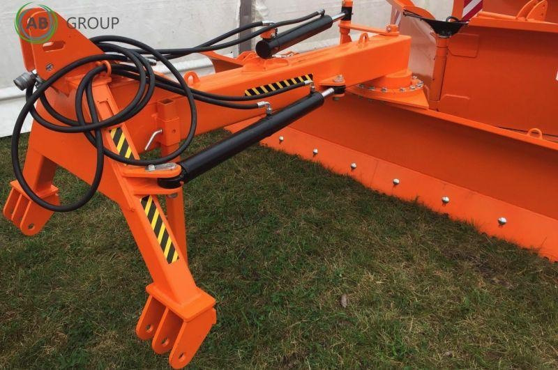 Spawex pług tylny hydrauliczny PSTH, 3 m - Schneepflug für Landmaschine: das Bild 1 Spawex pług tylny hydrauliczny PSTH, 3 m - Schneepflug für Landmaschine: das Bild 1