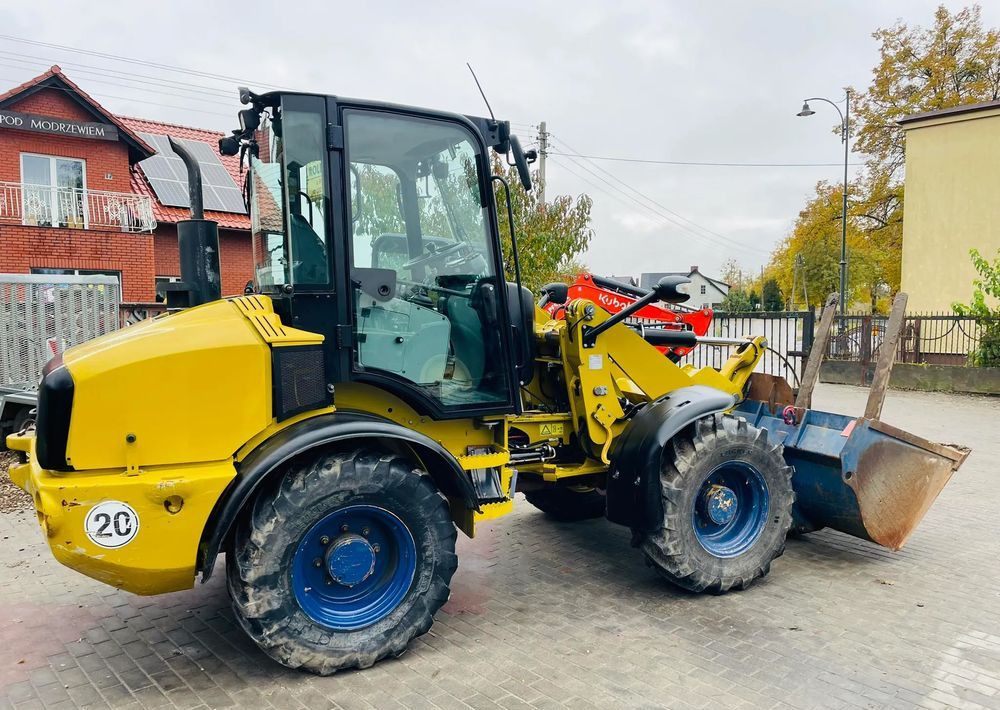 Caterpillar 908H - Radlader: das Bild 4 Caterpillar 908H - Radlader: das Bild 4