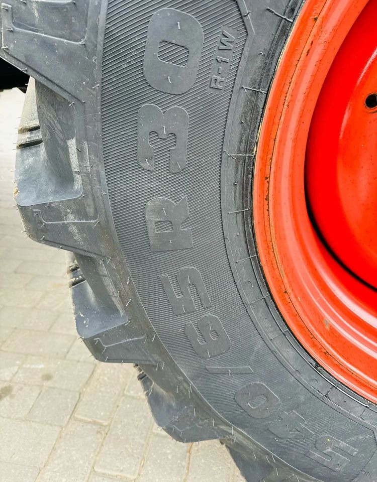 Traktor Claas Axion 810: das Bild 13
