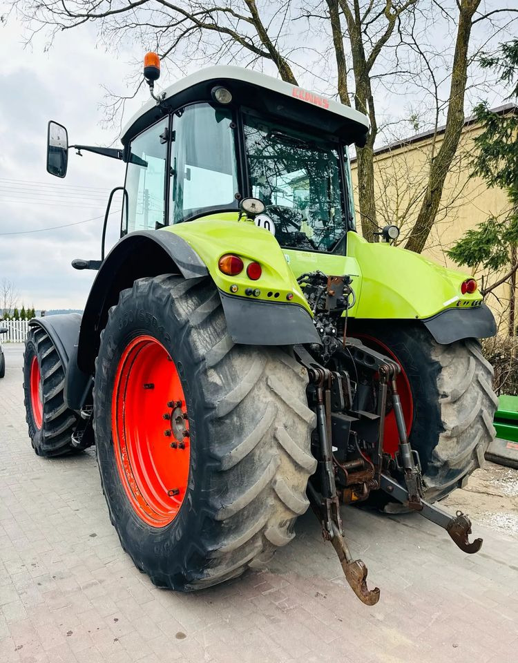 Traktor Claas Axion 810: das Bild 8