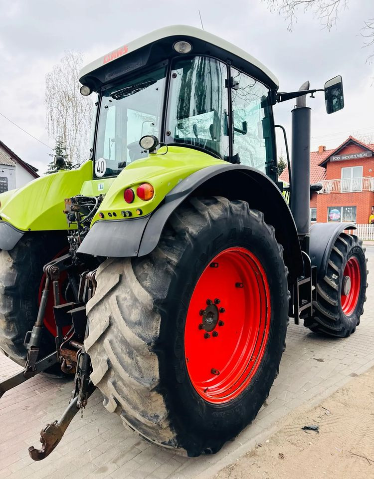 Traktor Claas Axion 810: das Bild 6