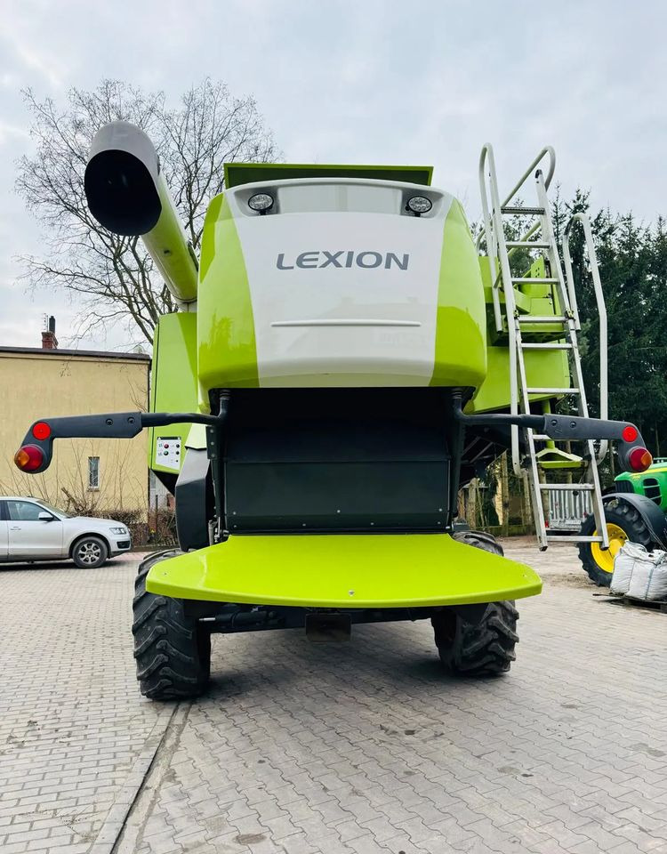 Claas LEXION 750 APS HYBRID - Mähdrescher: das Bild 5 Claas LEXION 750 APS HYBRID - Mähdrescher: das Bild 5