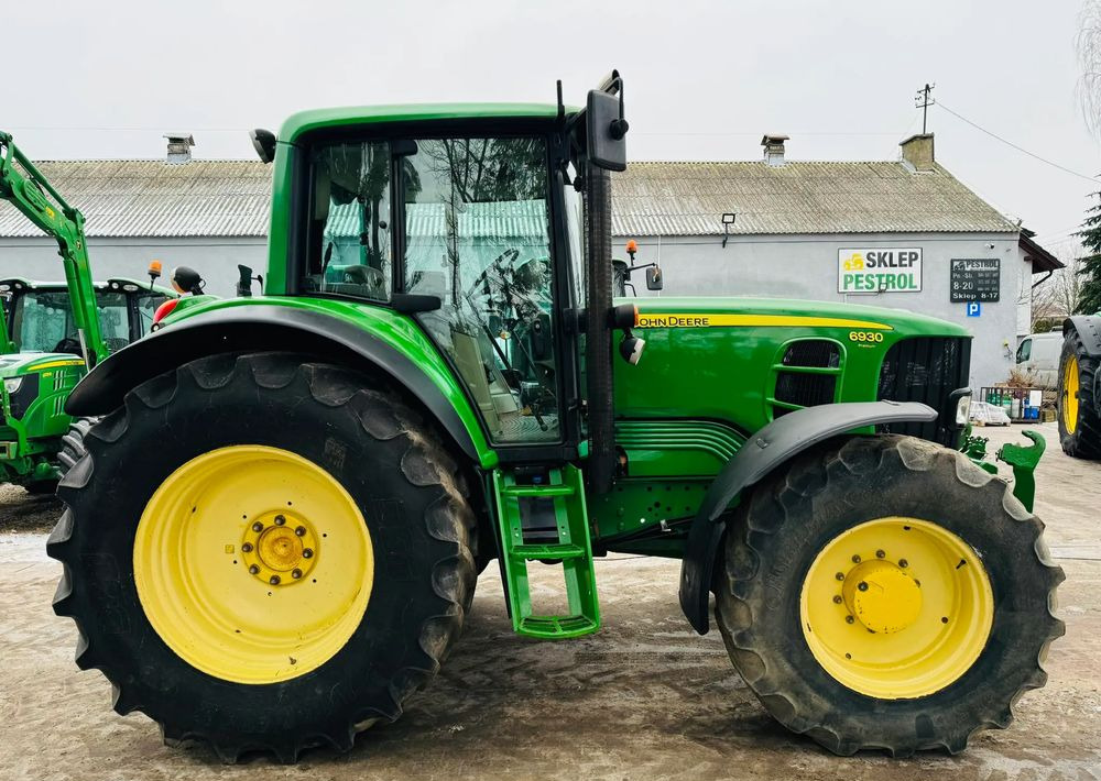 John Deere 6930 - Traktor: das Bild 5 John Deere 6930 - Traktor: das Bild 5