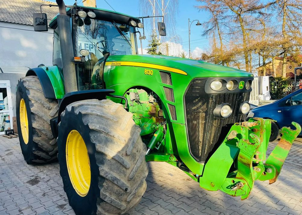 John Deere 8130 - Traktor: das Bild 3 John Deere 8130 - Traktor: das Bild 3
