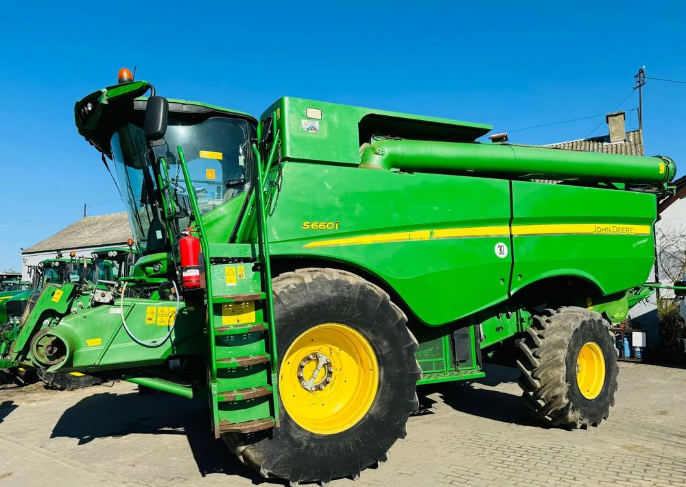 John Deere S660i - Mähdrescher: das Bild 5 John Deere S660i - Mähdrescher: das Bild 5