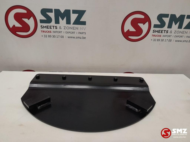 Caterpillar Swivel guard steel plate Caterpillar - Rahmen/ Chassis für Flurförderzeug: das Bild 3 Caterpillar Swivel guard steel plate Caterpillar - Rahmen/ Chassis für Flurförderzeug: das Bild 3