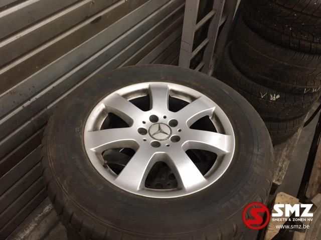 Continental Occ Band auto continental 235/65R17 wintercontact - Reifen für LKW: das Bild 2 Continental Occ Band auto continental 235/65R17 wintercontact - Reifen für LKW: das Bild 2