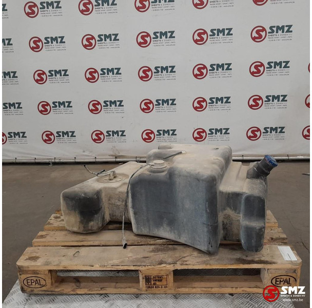 DAF Occ AdBluetank 100L DAF - Kraftstoffaufbereitung/ Kraftstoffförderung für LKW: das Bild 1 DAF Occ AdBluetank 100L DAF - Kraftstoffaufbereitung/ Kraftstoffförderung für LKW: das Bild 1