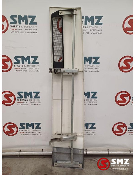 DAF Occ cabinespoiler rechts DAF - Aeropack/ Spoiler für LKW: das Bild 2 DAF Occ cabinespoiler rechts DAF - Aeropack/ Spoiler für LKW: das Bild 2